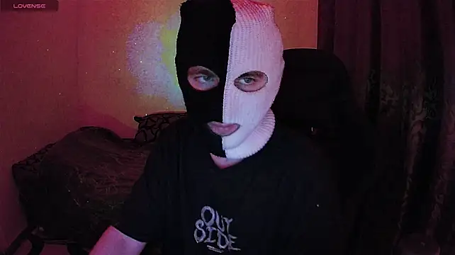 ZXCENSORED- Webcam-Show