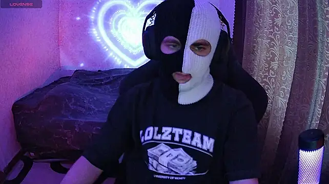 ZXCENSORED- webcam show