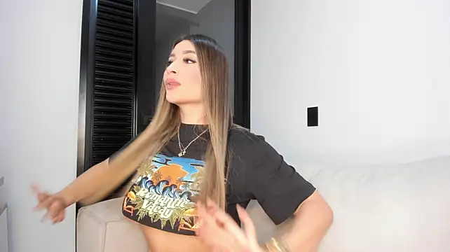Chat XXX ao vivo de Lauuuuuuuu_