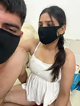 Show de SWEET_AARU1 na webcam