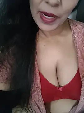 Show modela Mansi_-Sharma na web-kameri