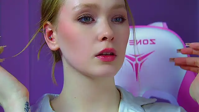 AgataFoxley – Live XXX-chat