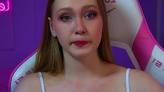 AgataFoxley – Naživo XXX chat