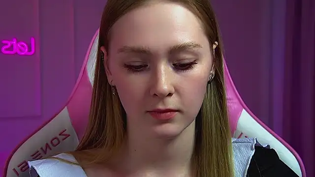 Chat +18 de AgataFoxley ao vivo
