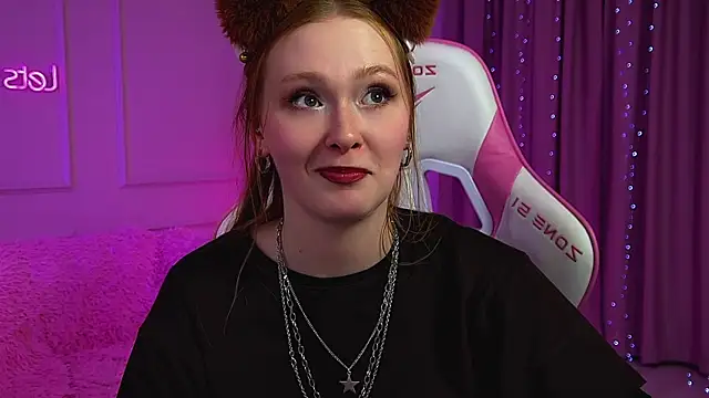 AgataFoxley Chat XXX in diretta