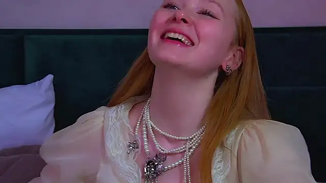 AgataFoxley's Live XXX Chat