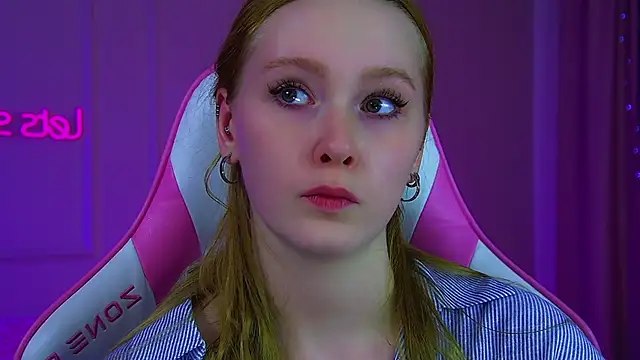 AgataFoxley's Live XXX Chat