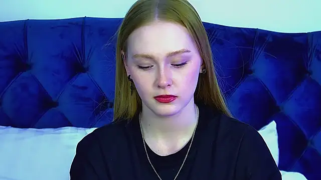 Pokazy przed kamerką – AgataFoxley