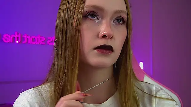 AgataFoxley's Live XXX Chat