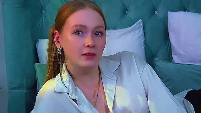 AgataFoxley XXX чат на живо