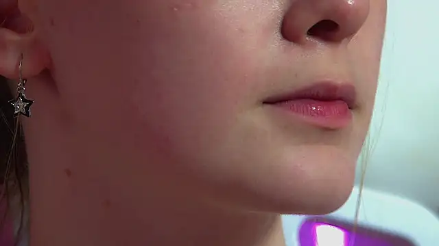 צ'אט XXX בשידור חי של AgataFoxley