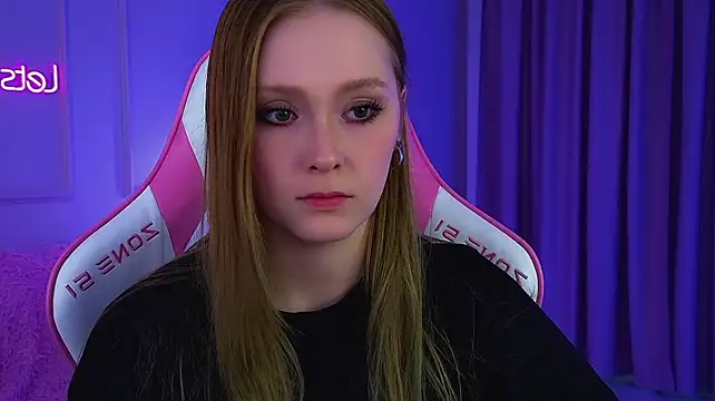AgataFoxley Show in webcam