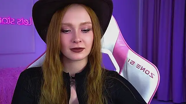 AgataFoxley's Webcam Show