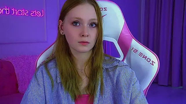 AgataFoxley's Live XXX Chat