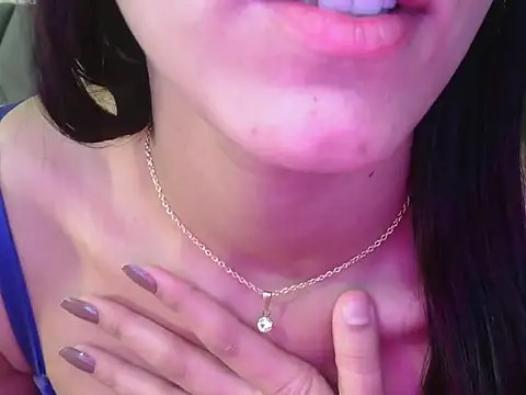 Simreet_22のライブXXXチャット