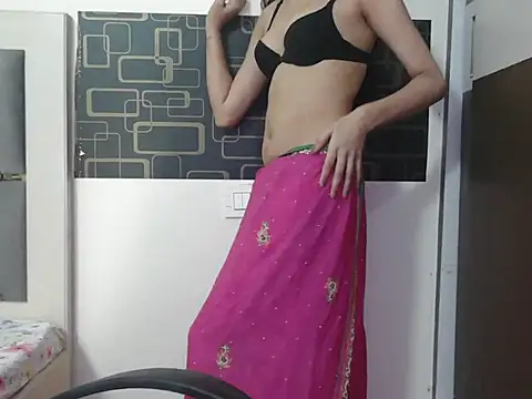 XXX chat uživo modela Simreet_22