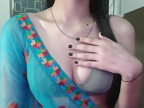 Chatroom XXX en direct de Simreet_22