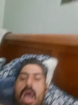 הופעת וובקאם של Sexylobo831