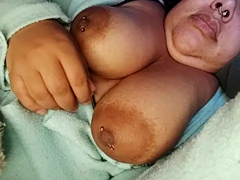 xlatinastar Live XXX-chat