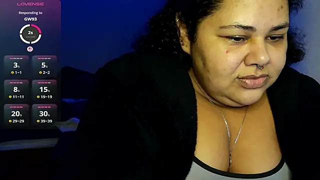 xlatinastar's Live XXX Chat