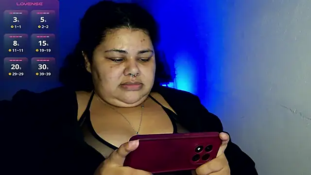 xlatinastar's Live XXX Chat