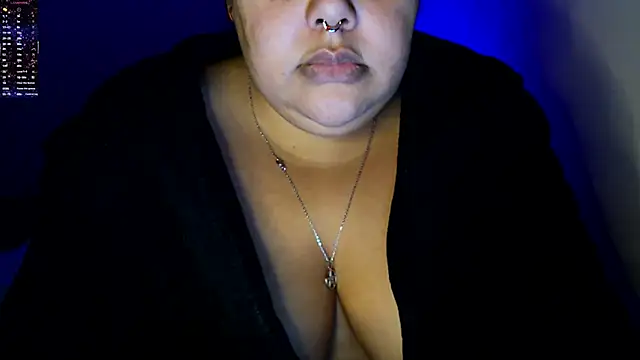 xlatinastar 现场XXX聊天