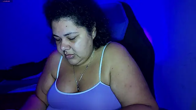 xlatinastar XXX чат на живо