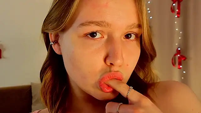 VinnieSerrano's Webcam Show