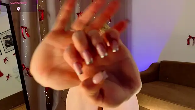 VinnieSerrano's Webcam Show