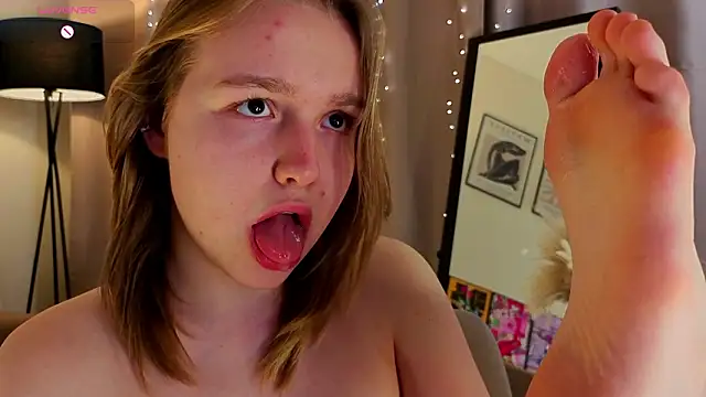 VinnieSerrano's Webcam Show