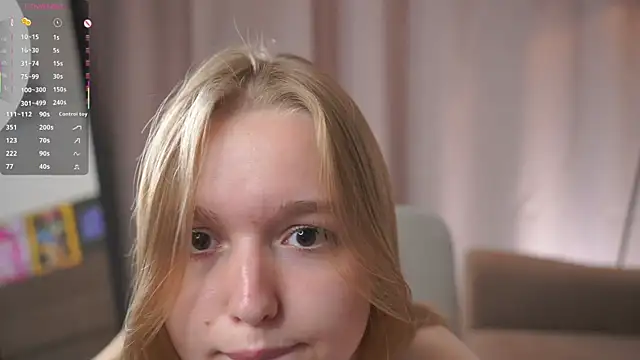 Chat +18 de VinnieSerrano ao vivo