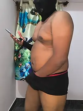 Family02 Webcam-Show