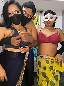 Family02 Webcam-Show