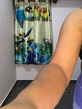 Family02's Webcam Show