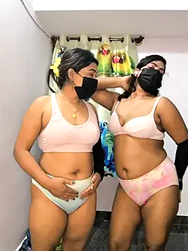 Family02 Webcam Show