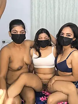 Family02 ওয়েবক্যাম শো
