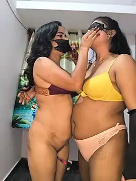 Family02's Webcam Show