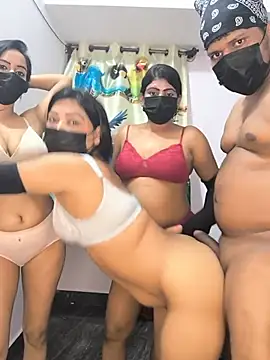 Family02's Webcam Show