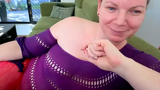 l4dyc4pricorn76 – Live XXX-chat