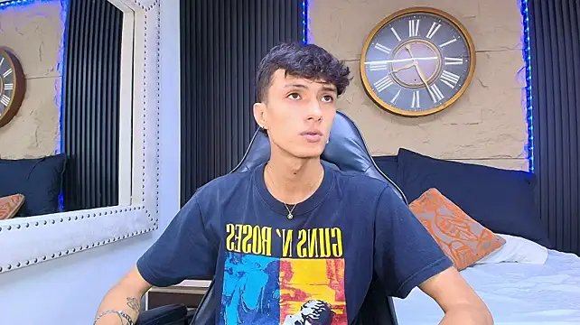 Lean_Portman Шоу с уебкамера