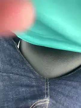 dogslavehf's Webcam Show