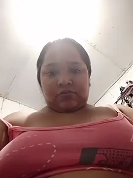 Chat +18 de Angelly_ricura ao vivo