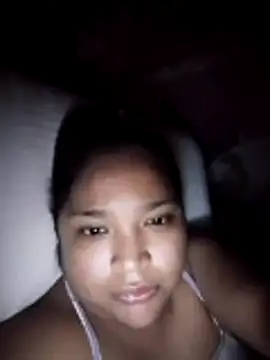 Angelly_ricura élő XXX-chatje