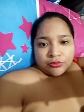 Angelly_ricura Chat XXX in diretta