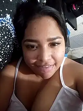 Chat XXX en directo de Angelly_ricura