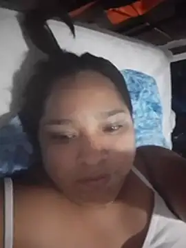 Chat +18 de Angelly_ricura ao vivo