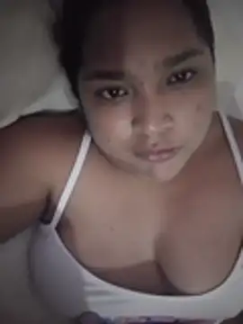 Chatroom XXX en direct de Angelly_ricura