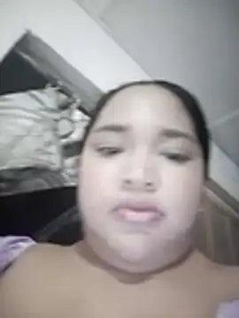 צ'אט XXX בשידור חי של Angelly_ricura