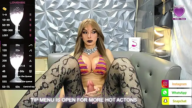 Show modela MISTRESSMonica_xxx na web-kameri
