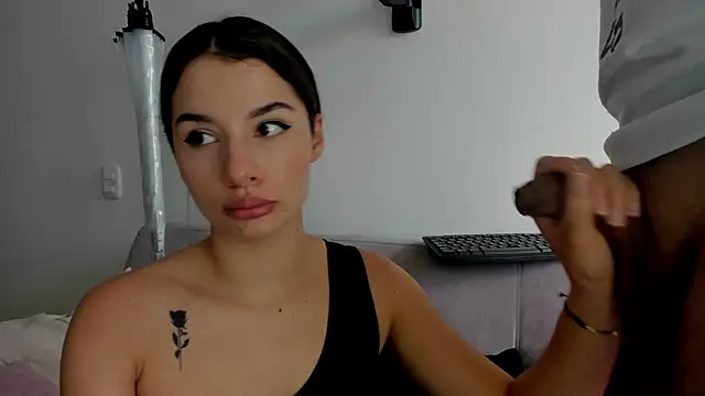 0ne_0f_0ne's Webcam Show